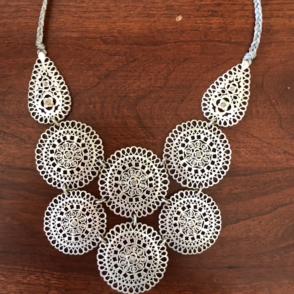 Stella & Dot Medina Necklace